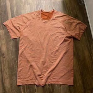 Lululemon metal vent breathe shirt